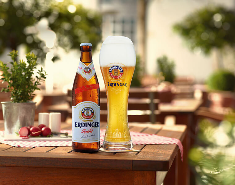 Öffnen, trinken, erfrischen Öffnen, trinken, erfrischen