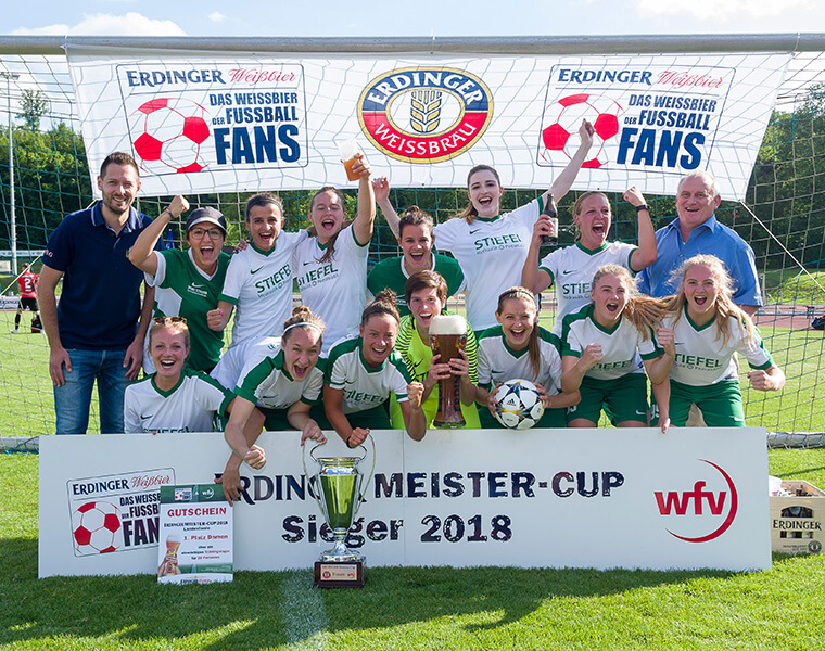 König Fußball hat Heimspiel König Fußball hat Heimspiel
